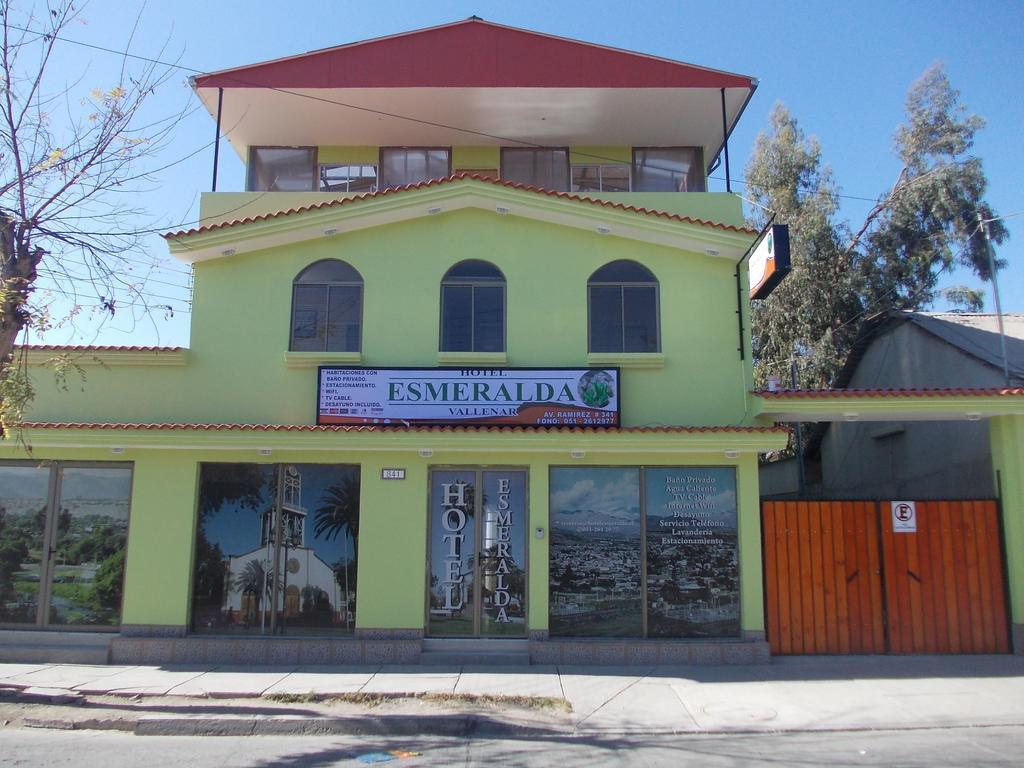 Hotel Esmeralda Вальенар Экстерьер фото